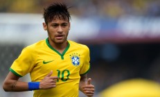 开云体育入口-赛道上的疯狂统治，威廉姆斯碾压法拉利，阿隆索一人掌控全局