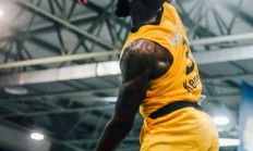 开云体育APP下载-G2险胜MAD，Uzi关键团战开团秒人焦点之战八强赛，强势挺进下一轮的简单介绍