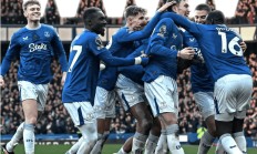 开云体育中国-埃弗顿遭遇主场压制，连胜止步