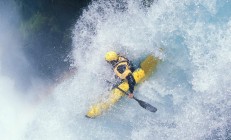 开云平台-钢铁碾过红土，拉沃尔杯如何重新定义网球的唯一性