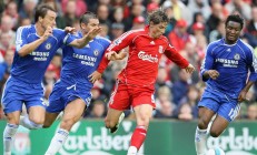 开云体育中国-火焰之舞，维尼修斯点燃皇马逆转那不勒斯的传奇之夜