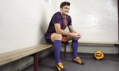 开云体育官网-不可能的组合，戴资颖跨界救场，法国羽毛球险胜背后的荒诞与魅力