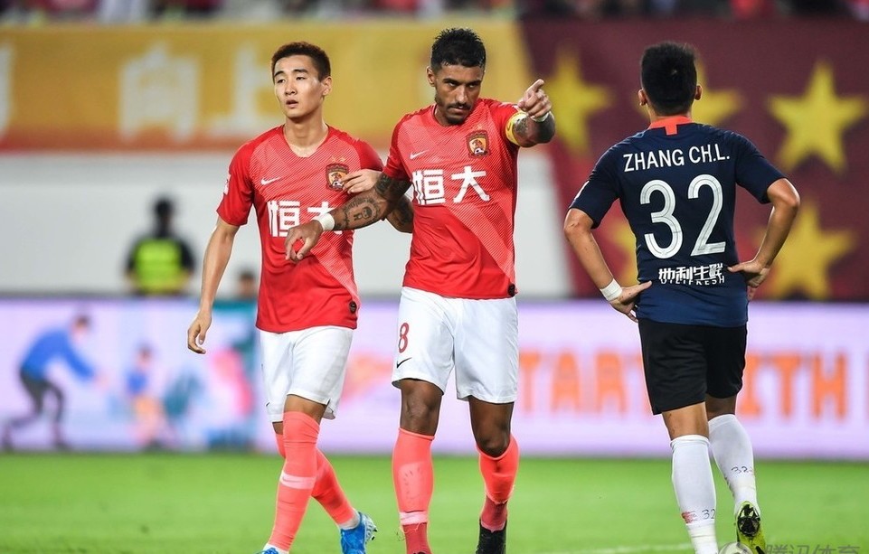 恒大带领队伍驶入强，势不可挡登巅峰