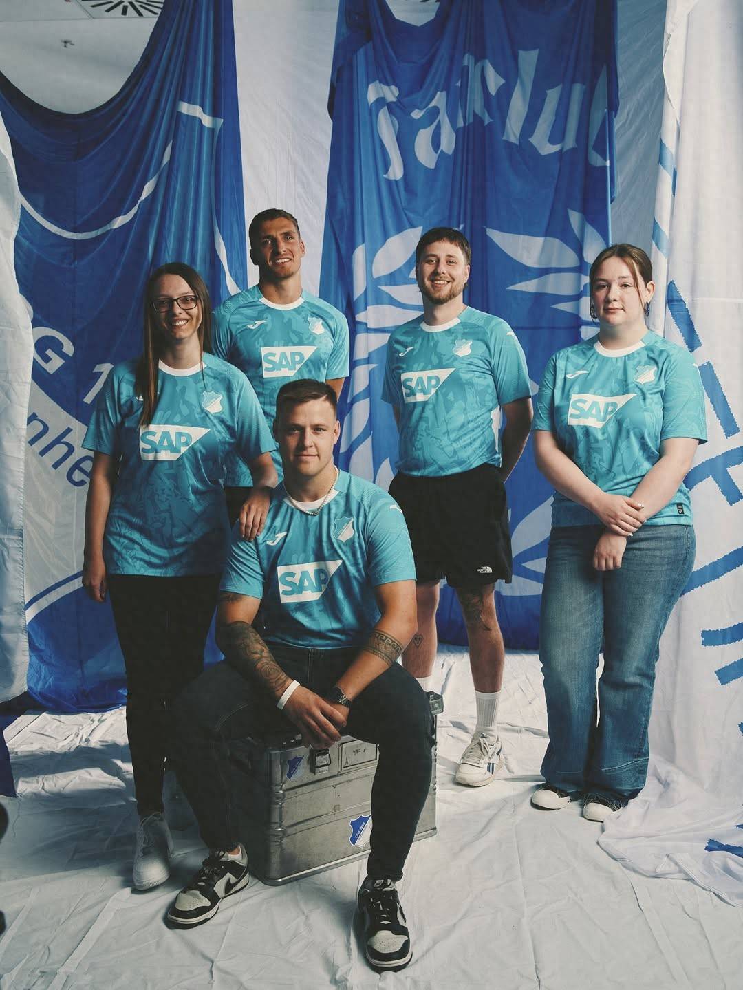 包含霍芬海姆主场失利,引发球迷不满的词条 包含霍芬海姆主场失利,引发球迷不满的词条