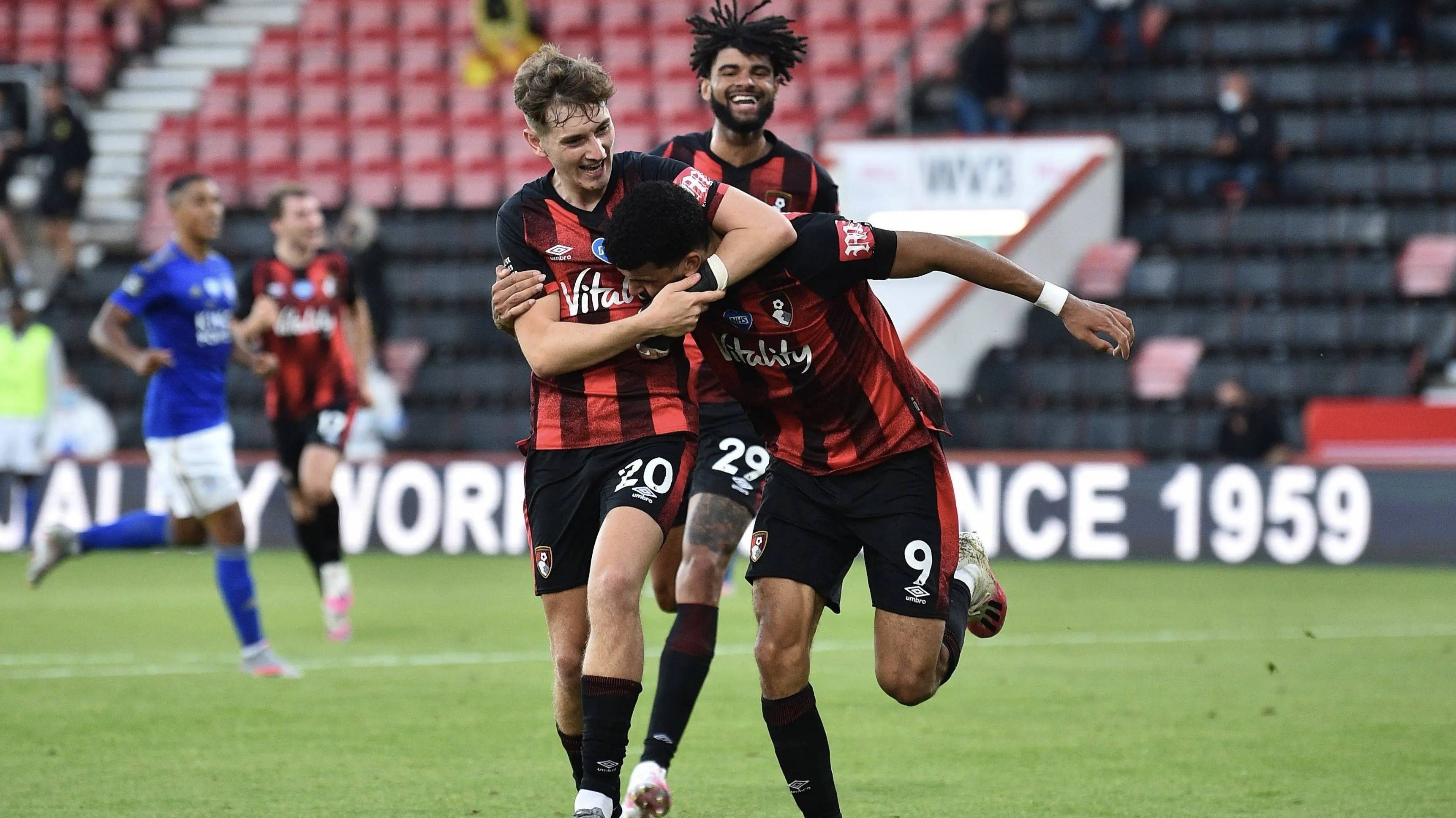 包含伯恩茅斯客场战平西汉姆联,难分高下的词条 包含伯恩茅斯客场战平西汉姆联,难分高下的词条