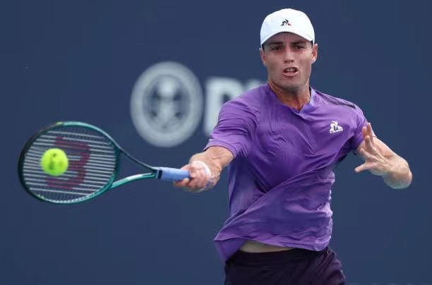 澳大利亚队力克尼日尔，表现出色