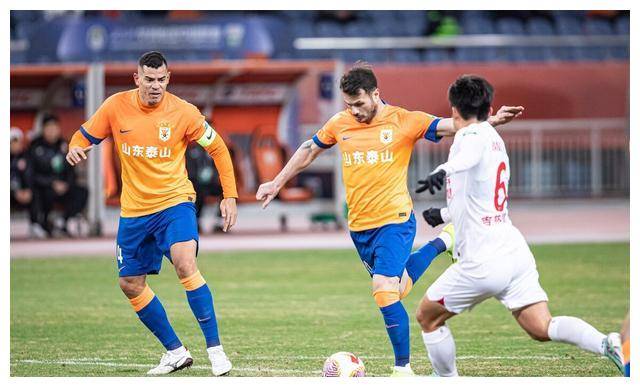 关于波尔多新援展现实力，球队期待新赛季突破的信息