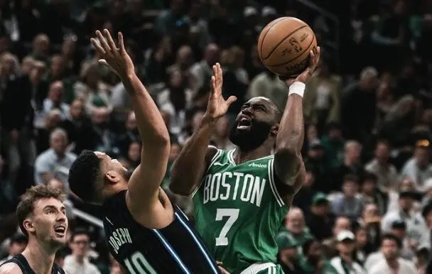 篮网双星分别发挥出色,力克凯尔特人 篮网双星分别发挥出色,力克凯尔特人