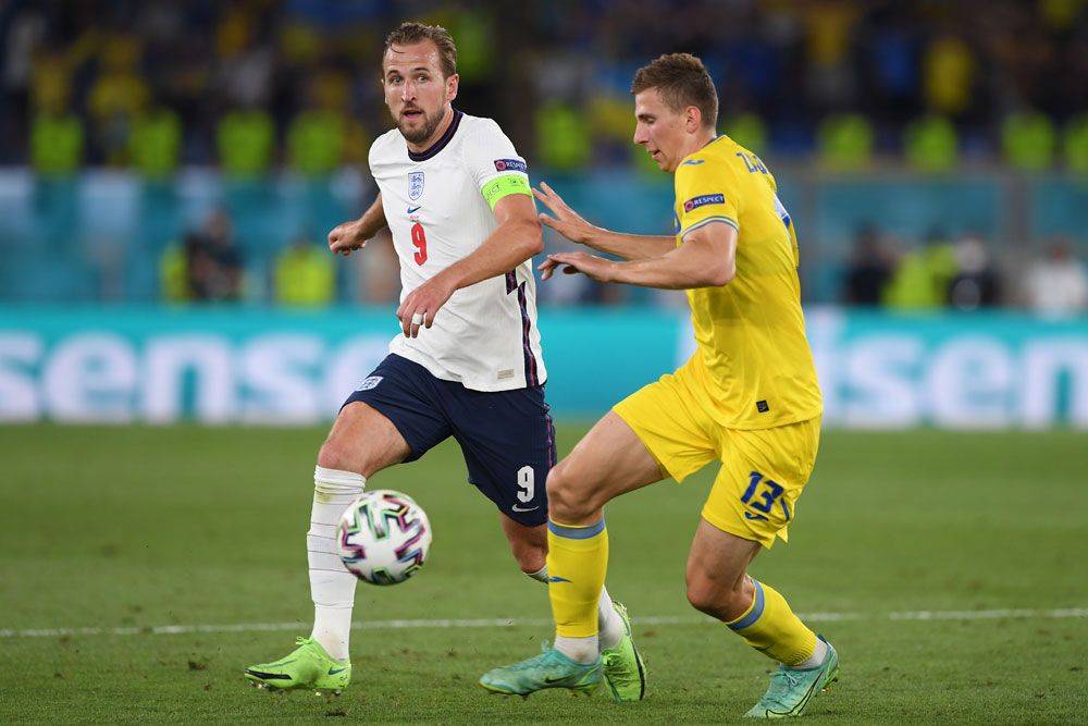 乌克兰队在预选赛中表现抢眼,备受瞩目 乌克兰队在预选赛中表现抢眼,备受瞩目